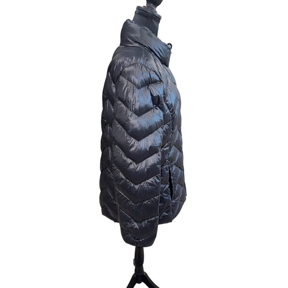 London Fog Goose Down Lightweight Packable Puffer Coat Jacket L Winter Travel - Picture 4 of 10